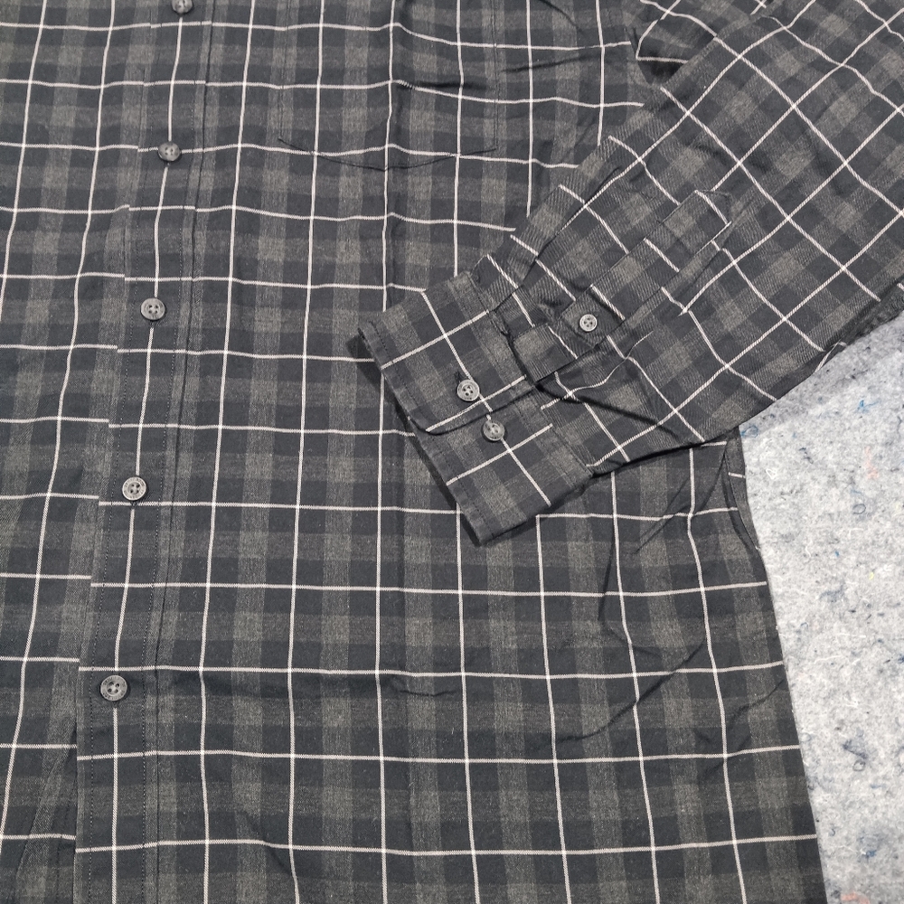 Pendleton Men's Dark Gray Plaid Button Down Shirt Size XL - Picture 2 of 10